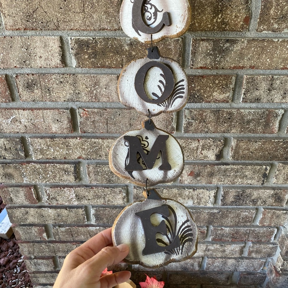 Rustic Fall Pumpkin Welcome Hanging Decor - Picture 3 of 9